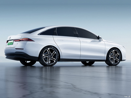 Roewe D7 DMH 125 Energy Midsize PHEV Electric Sedan Beyond Edition per e al dettaglio