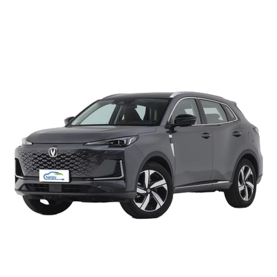 Changan CS55PLUS 2024 1.5T DCT Automobile per passeggeri a benzina LED Vendita al dettaglio 4515x1865x1680