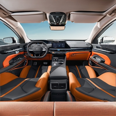 Changan UNI-V 2024 1.5T Ride-on Fuel Powered Car con sospensione anteriore Macpherson