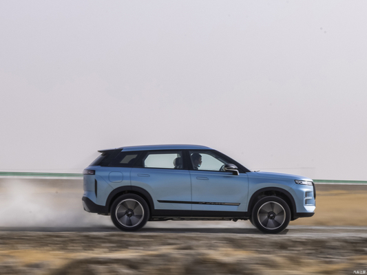 Veicolo energetico 2024 Chery Exploration 06 C-DM1.5T Hybrid PHEV SUV Ride-On EV Passenger Car