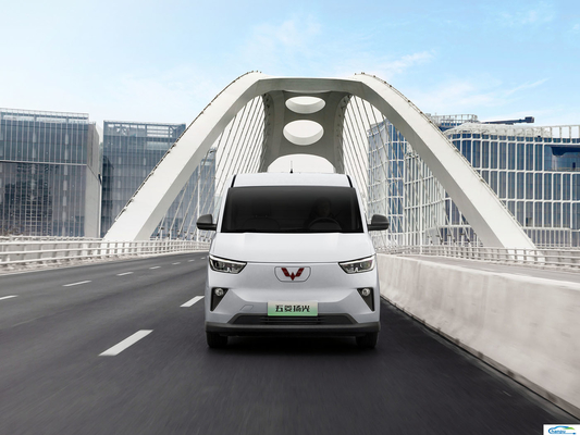 Veicolo energetico commerciale 2024 Wulingyangguang EV Automobile 230km