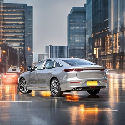 2024 Faw Besturn Bestune B70 Disco anteriore Disco posteriore Hatchback Retail Ride-On Automobile