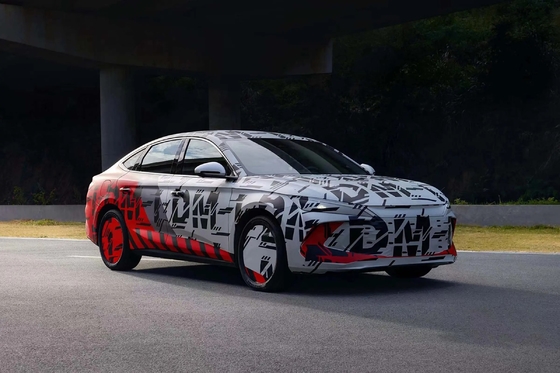 Esplora la berlina PHEV di Byd La perfetta combinazione di efficienza energetica e prestazioni