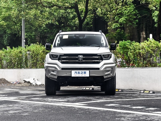 Vivi il brivido del fuoristrada con GWM Tank 400 Hi4-T Hybrid PHEV Off-Road SUV