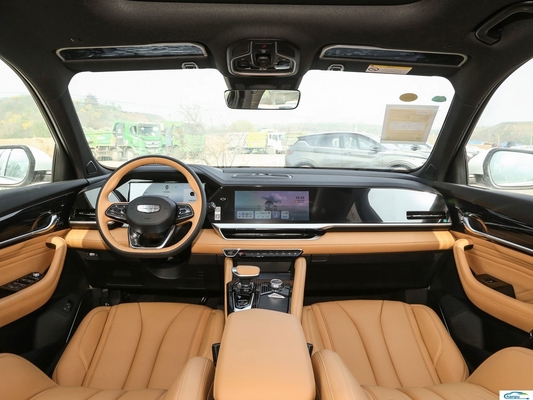 Geely Xingyue L Zhiqing approfitta degli incentivi fiscali per un'auto compatta e ibrida