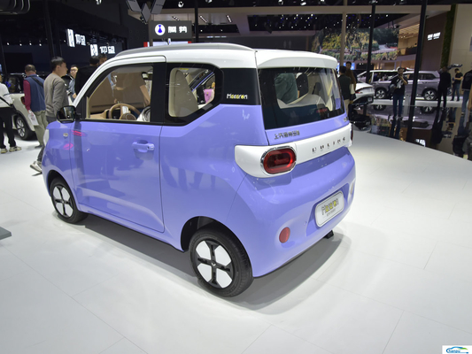 Veicolo energetico 2024 Wuling Hongguang MINI Macaroon 170km Ride-On EV Passenger Car