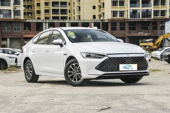 BYD Electric Qin Plus Dm-2024 Dm-I Honor Versione 55Km Compatta PHEV Auto con porta oscillante