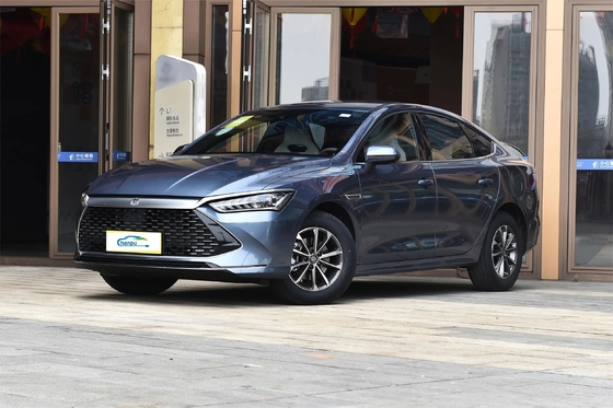 BYD Electric Qin Plus Dm-2024 Dm-I Honor Versione 55Km Compatta PHEV Auto con porta oscillante