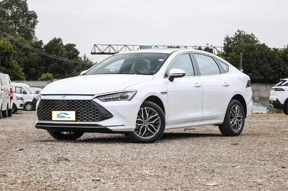 Byd Qin Plus Dm-2024 Dm-I Honor Versione Compatta Sedana PHEV Auto con 120Km velocità massima