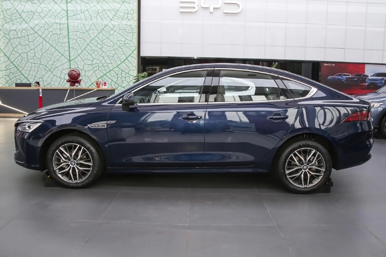 Byd Qin Plus Dm-2024 Dm-I Honor Versione Compatta Sedana PHEV Auto con 120Km velocità massima