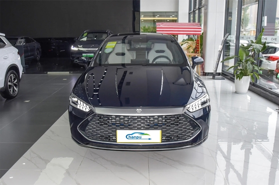 La potente berlina PHEV Qin Plus Dm-2024 Dm-I Honor di BYD con tecnologia ibrida