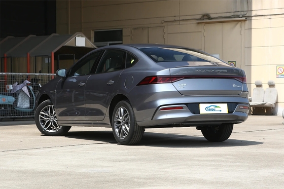 Spaziosa berlina compatta da 5 posti BYD Qin Plus Dm-2024 Dm-I Honor Versione 120Km PHEV Car
