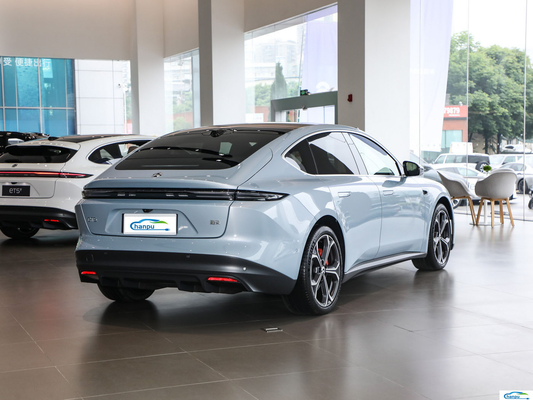 Compatto SUV Modern Powered Et5-2024 75Kwh Ride-On Car Suv Auto elettrica Veicolo per Nio
