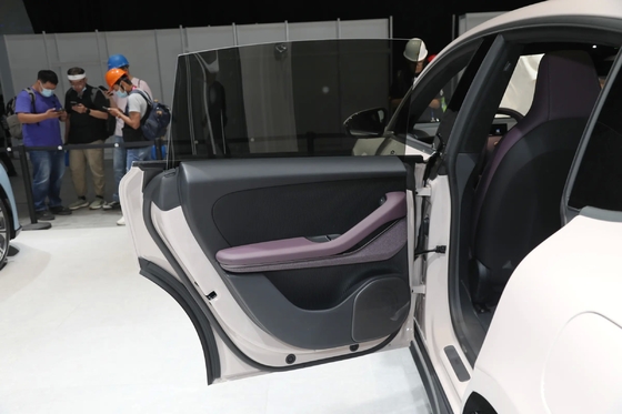 100Kwh Quattro porte Porta oscillante Nio Et5-2024 Ride-On Car Cinque posti Veicoli elettrici