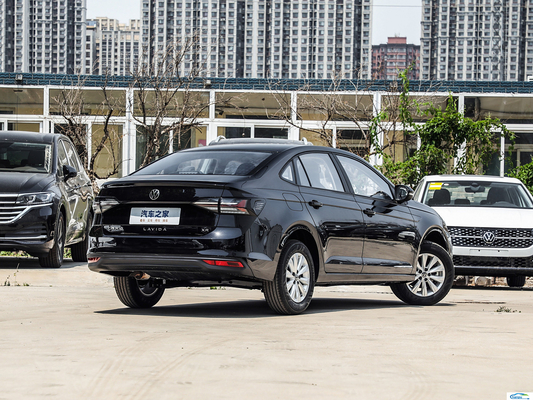 Finestra frontale elettrica 2023 Volkswagen LAVIDA Sedan Veicolo a benzina con touch screen