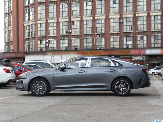 2023 2024 Kia K5 5-door Sedan 1.5T 2.0T Automobile a benzina per Hyundai Passeggeri