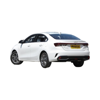 2024 Yueda Kia Spottage 1.5T 2.0T Benzina Sedan ESC Automobile a benzina per Hyundai Made