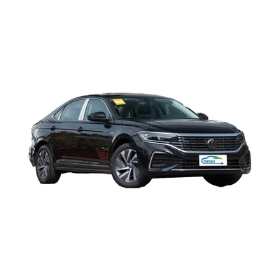 2023 Volkswagen Passat Phev SUV La combinazione perfetta di prestazioni ed efficienza