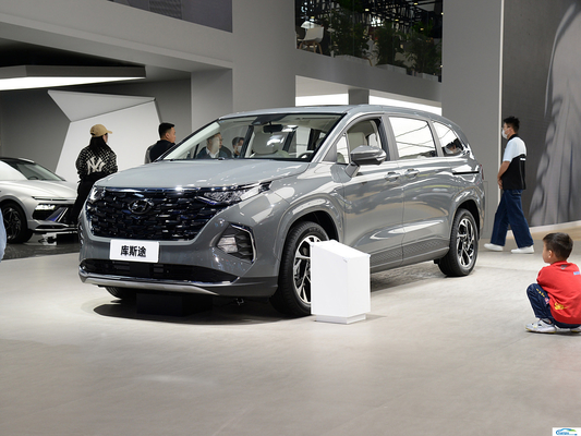 Hyundai CUSTO 1.5T 2.0T GDI MPV multifunzione SUV a benzina Euro VI per automobili