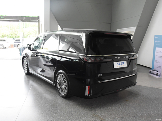 Vivi il meglio dei due mondi con il 2024 Voyah Dreamers Lantu Luxury 4-Drive SUV