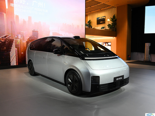 Struttura del corpo del MPV Diretto Mega-2024 Veicolo ultra commerciale per veicoli a energia Lixiangl