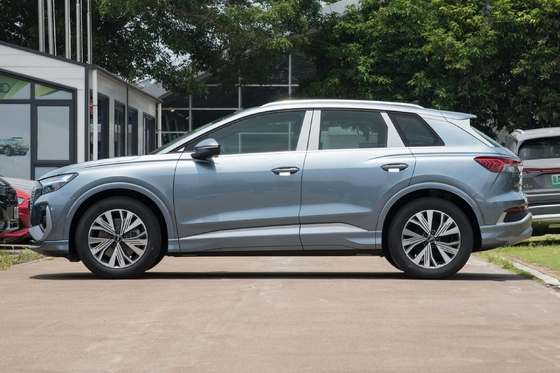 Famiglia-Friendly Long Life Comodo auto da viaggio Q4 E-Tron-40 E-Tron elettrico di Audi
