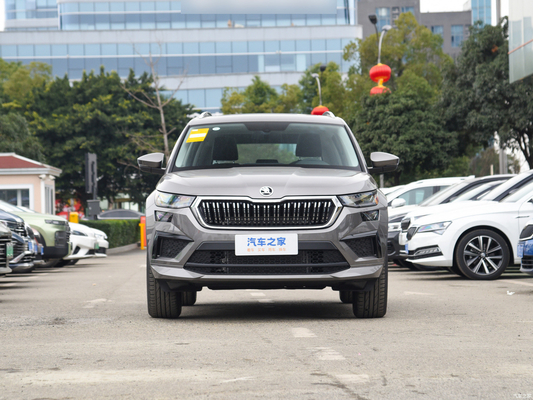 2023 Skoda Kodiaq 2.0T 186 CV 220 CV 5/7 sedili touch screen Parcheggio elettrico Freno a benzina Auto per Volkswagen