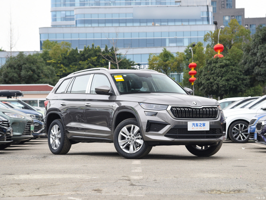 2023 Skoda Kodiaq 2.0T 186 CV 220 CV 5/7 sedili touch screen Parcheggio elettrico Freno a benzina Auto per Volkswagen