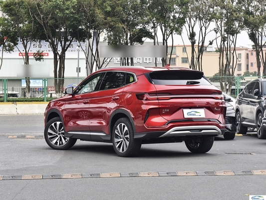 SUV elettrico a 5 porte BYD EV 2024 Honor Edition con autonomia di 605 km e powertrain avanzato