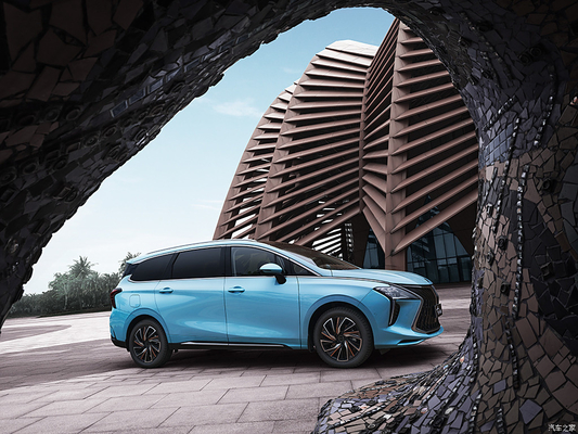 2024 Dongfeng Fengxing Forthing Youth Yacht 1.5T 7-Speed 197 HP L4 Medium MPV Automobile a benzina