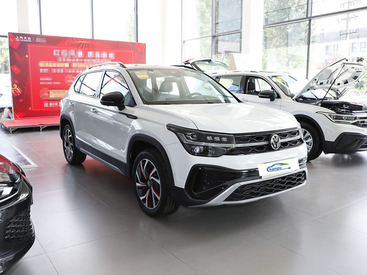 Volkswagen Tharu 2025 SUV a 5 porte e 5 posti con motore a benzina da 1,5L/1.5T 300TSI Made