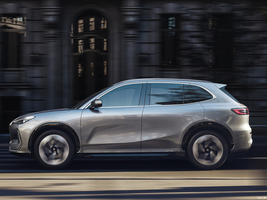 Migliora la tua guida con Geely Galaxy E5 2024 Il rivoluzionario veicolo sportivo elettrico