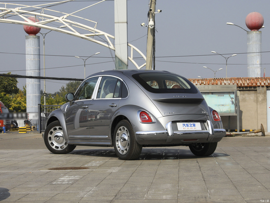 Scopri il futuro della guida Ballet Cat Mini EV 5 porte 5 posti a sedere hatchback per donne