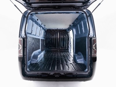 Aggiorna la tua flotta con EBear EV MPV Il furgone polifunzionale più avanzato e versatile