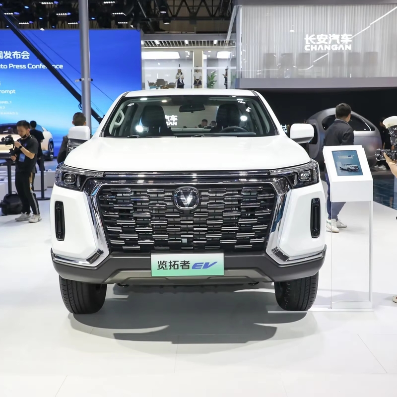 Changan Lantuozhe Mini Pickup EV Il 405KM Ride-On EV elettrico per veicoli energetici